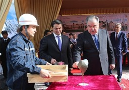 Начало строительства 7 новых школ в городе Душанбе.